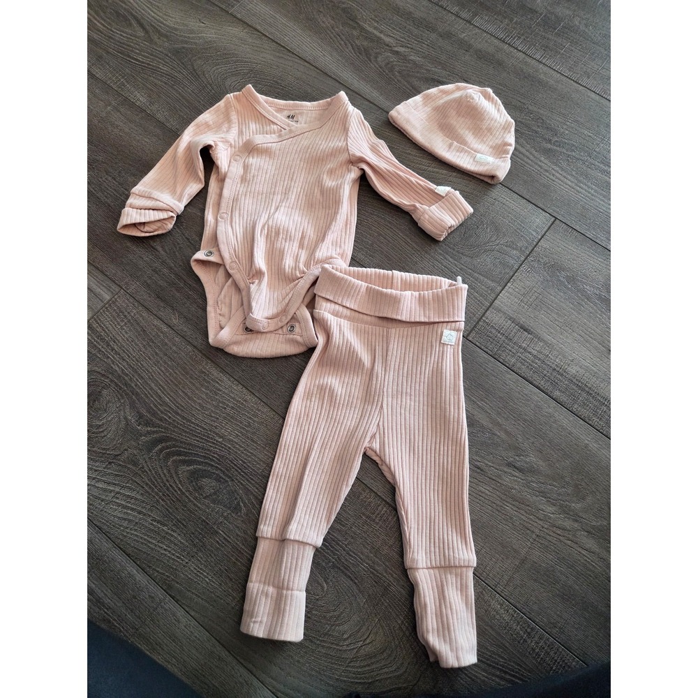 H&m baby girl newborn set